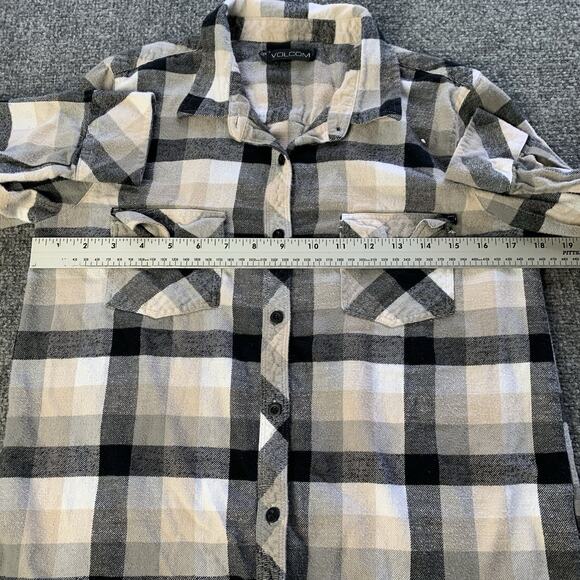 Volcom Flannel Shirt Women’s Small Black Beige White Check Plaid “Thin Layer” - Picture 7 of 15